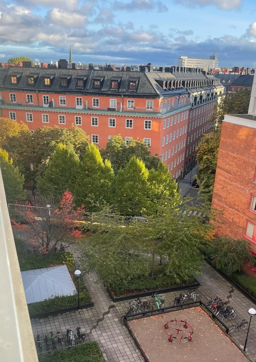 Valhallavägen 148